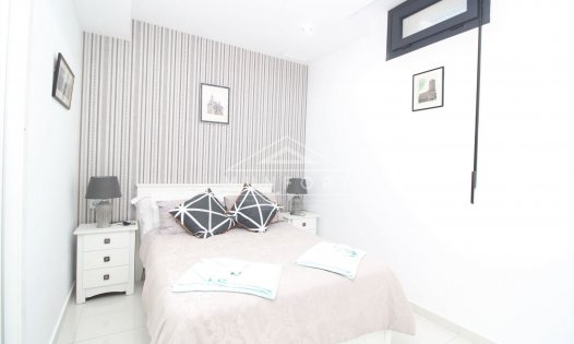 Resale - Villas -
Pilar de la Horadada - Lo Romero Golf