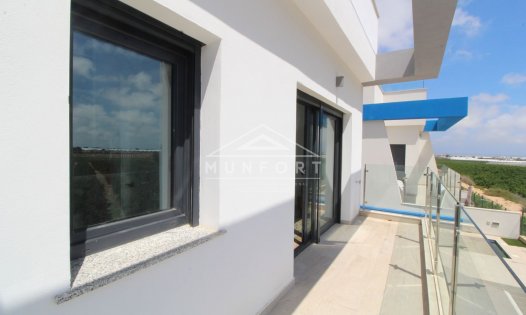 Resale - Villas -
Pilar de la Horadada - Lo Romero Golf