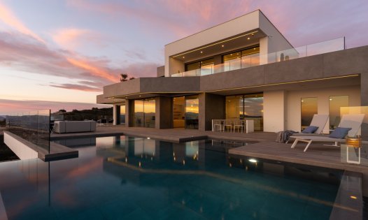 Resale - Luxury Villas -
Benitachell - Cumbre del Sol