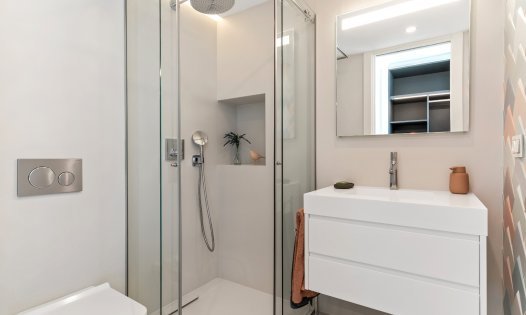 Återförsäljning - Lyxvillor -
Altea