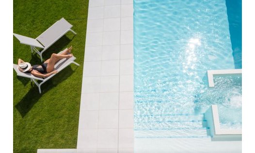 Resale - Luxury Villas -
Baños y mendigo - Baños y Mendigo