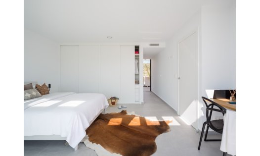 Resale - Luxury Villas -
Baños y mendigo - Baños y Mendigo