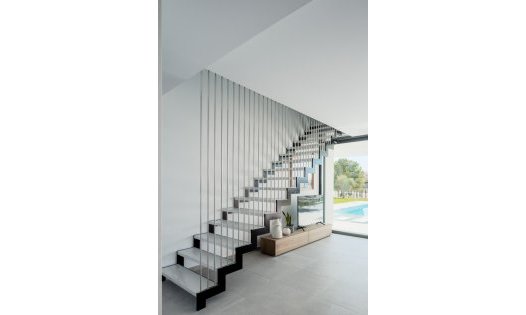 Resale - Luxury Villas -
Baños y mendigo - Baños y Mendigo