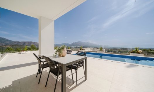 Herverkoop - Luxe villa's -
Polop de La Marina 