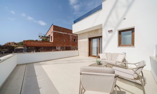 Herverkoop - Luxe villa's -
Polop de La Marina 