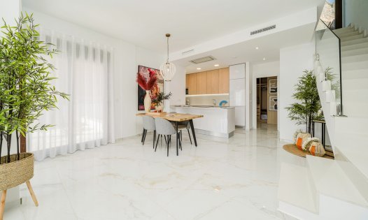 Herverkoop - Luxe villa's -
Polop de La Marina 