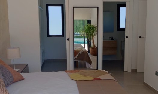 Resale - Villas -
Calasparra