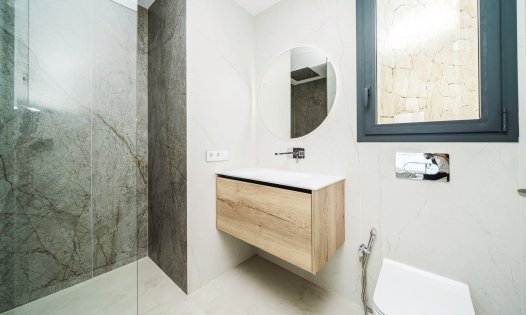 Herverkoop - Rijtjeshuizen -
Benidorm