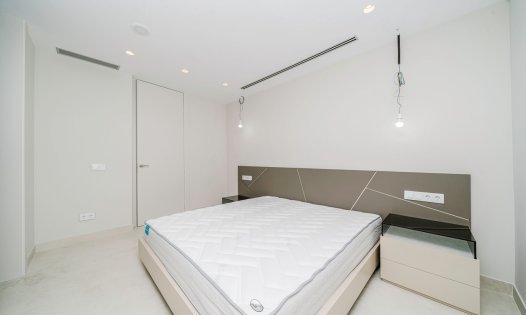 Herverkoop - Rijtjeshuizen -
Benidorm