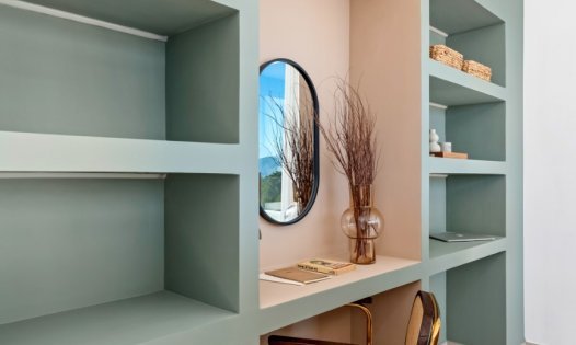 Resale - Villas -
Polop de La Marina 