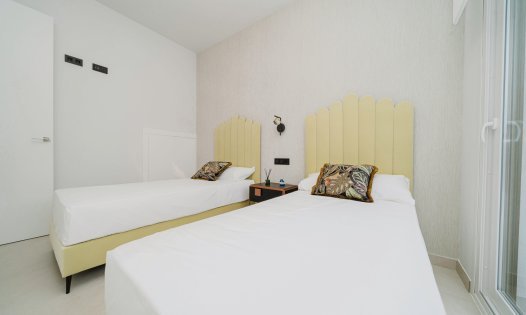 Resale - Villas -
Los Montesinos