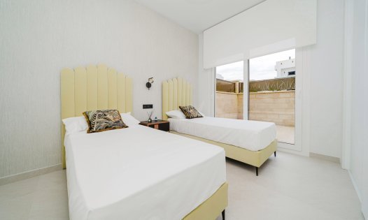 Resale - Villas -
Los Montesinos