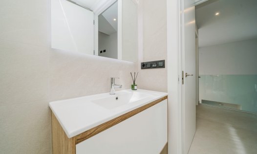 Resale - Villas -
Los Montesinos