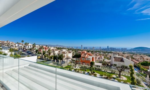 Resale - Luxury Villas -
Finestrat - Sierra Cortina