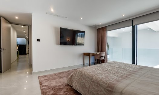 Resale - Luxury Villas -
Finestrat - Sierra Cortina