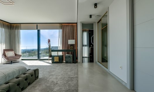 Resale - Luxury Villas -
Finestrat - Sierra Cortina