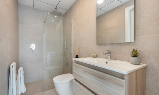 Resale - Bungalows -
Dolores