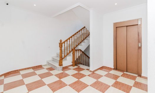 Resale - Apartments -
Torrevieja - Playa del Cura - Torrevieja