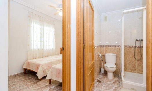 Resale - Apartments -
Torrevieja - Playa del Cura - Torrevieja