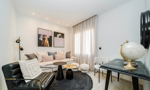 Resale - Villas -
Algorfa