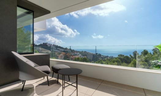 Resale - Luxury Villas -
Altea