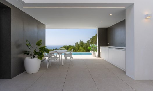 Resale - Luxury Villas -
Altea