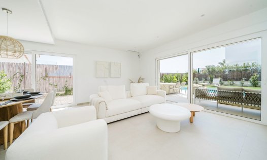 Resale - Villas -
Los Montesinos