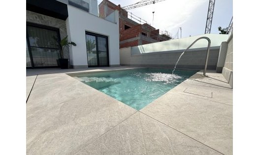 Resale - Villas -
Pilar de la Horadada