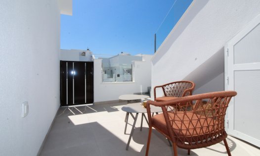 Resale - Terraced Houses -
Pilar de la Horadada