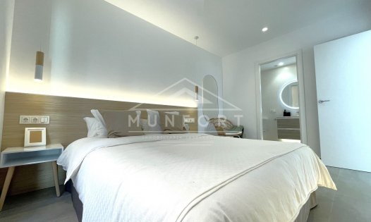 Resale - Bungalows -
Pilar de la Horadada