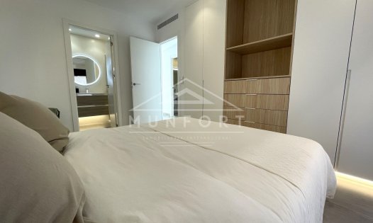 Resale - Bungalows -
Pilar de la Horadada