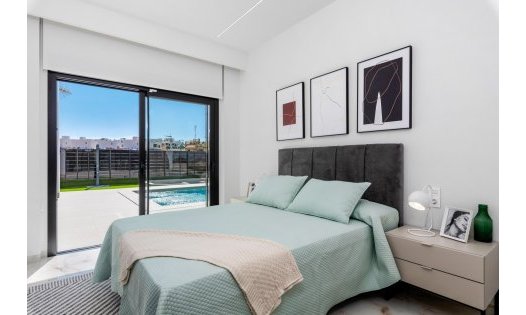 Wiederverkauf - Luxusvillen -
Algorfa