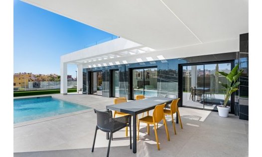 Wiederverkauf - Luxusvillen -
Algorfa