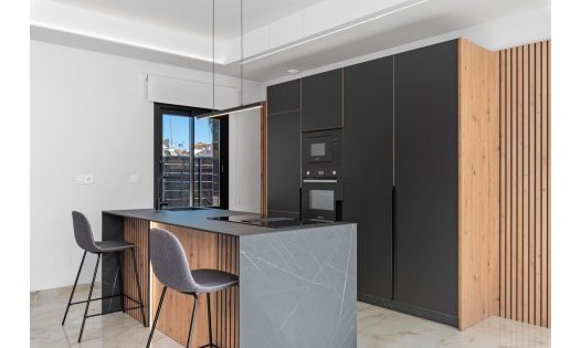 Wiederverkauf - Luxusvillen -
Algorfa