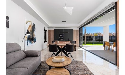 Wiederverkauf - Luxusvillen -
Algorfa