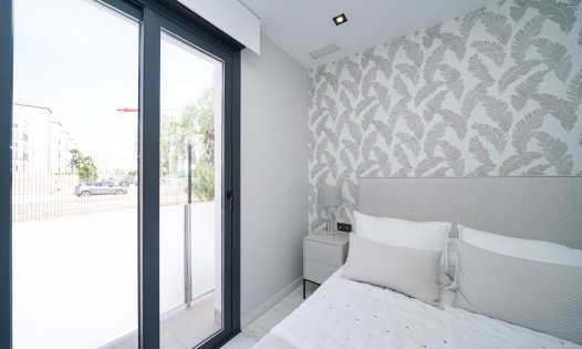 Resale - Bungalows -
Pilar de la Horadada