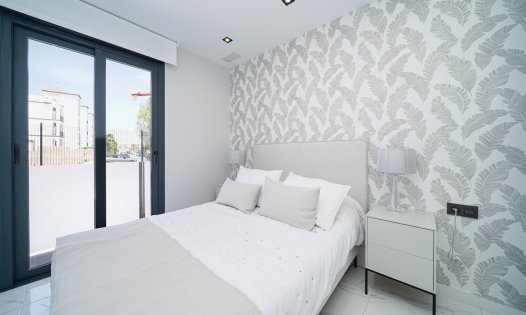 Resale - Bungalows -
Pilar de la Horadada