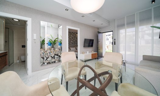 Resale - Bungalows -
Pilar de la Horadada