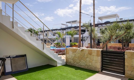 Resale - Bungalows -
Pilar de la Horadada