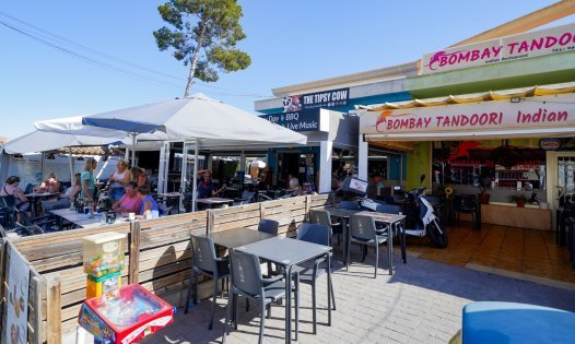 Återförsäljning - Villor -
Pilar de la Horadada - Pinar de Campoverde