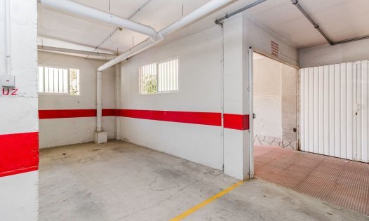 Resale - Apartments -
Torrevieja - Playa del Cura - Torrevieja