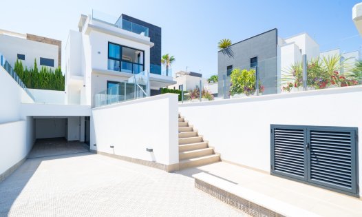 Resale - Villas -
Orihuela Costa