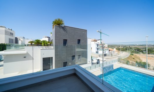 Resale - Villas -
Orihuela Costa