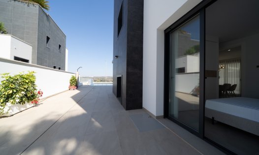 Resale - Villas -
Orihuela Costa