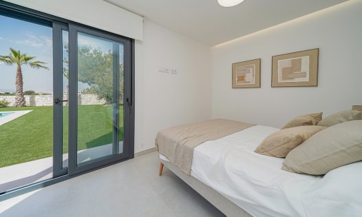 Resale - Luxury Villas -
Pilar de la Horadada - Lo Romero Golf