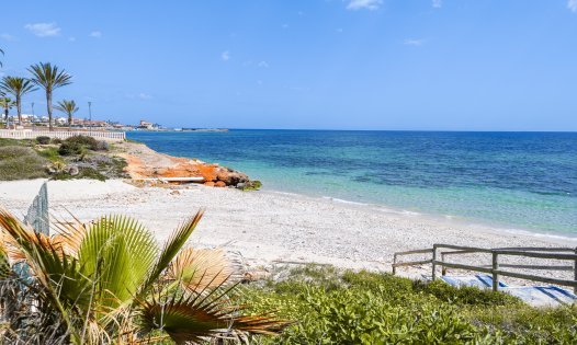 Resale - Luxury Villas -
Pilar de la Horadada - Lo Romero Golf