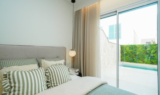 Resale - Villas -
Pilar de la Horadada - Torre de la Horadada