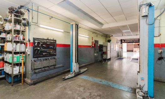 Resale - Commercial premises -
Torrevieja - Centro - Torrevieja