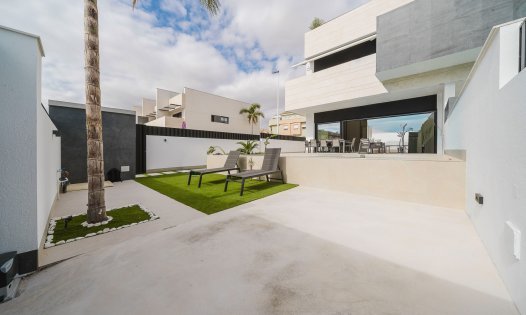 Obra nueva - Bungalows -
Pilar de la Horadada