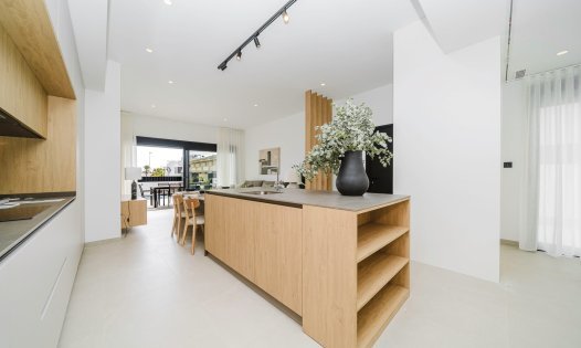 Segunda mano - Bungalows -
Pilar de la Horadada